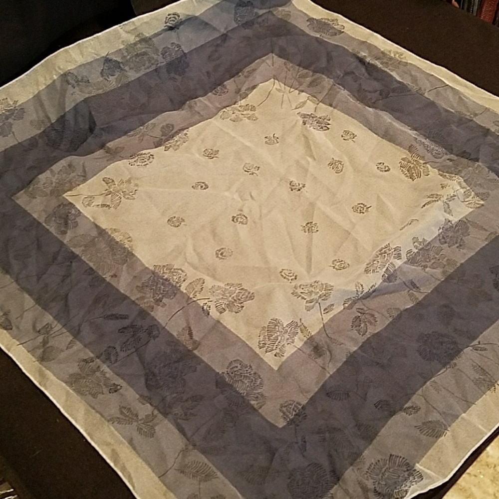 NWT Dainty 20"x 20" Sheer scarf